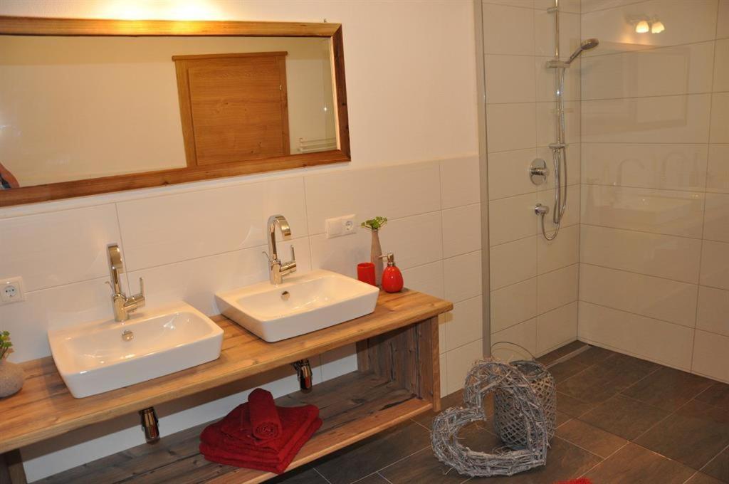 Ferienwohnung Christian Aschau Im Zillertal Exteriör bild